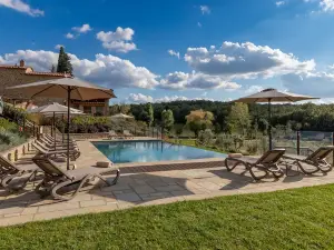 Chimera Tuscany Resort