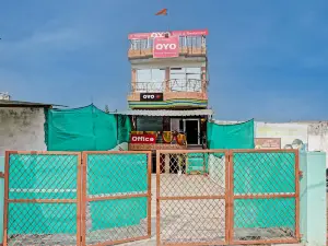 OYO Flagship the Prithvi Hotel