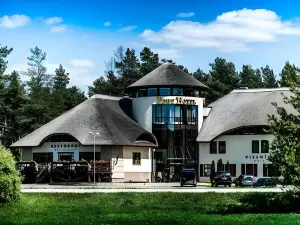 Port Hotel