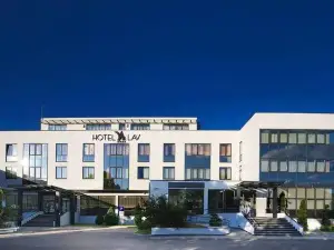 Hotel Lav Vukovar