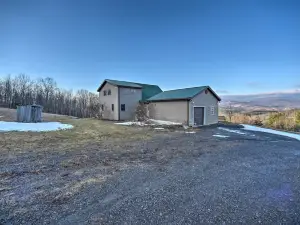 Charming New York Chalet w/ Hot Tub & Game Room!
