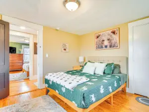 10 Mi to Skiing: Historic Farmhouse in Maine!