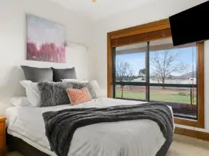 The Shamrock Luxury Retreat