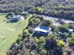 포인트 사우스 바이 더 시