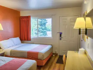 Motel 6 Everett, WA - North