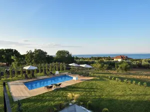 Olive All-Seasons Suites