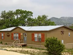 烏託邦家庭住宅配有山景觀景台！