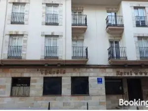 Hotel Tharsis