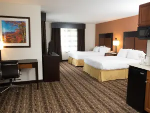 Holiday Inn Express Hotel & Suites Cherokee-Casino