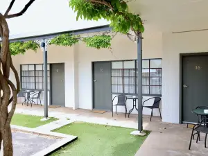 Guichen Bay Motel