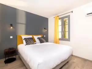 Clos Castel Villas