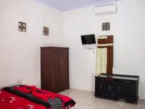 Samar Wulu Guest House Syariah Mitra RedDoorz Near Ketapang
