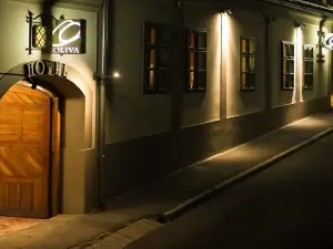 Oliva Hotel