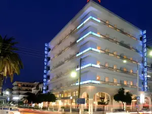 Maniatis Hotel