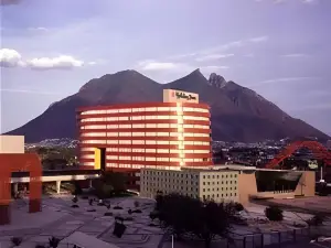 Holiday Inn Monterrey-Parque Fundidora