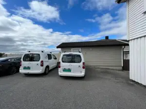 Sentralt I Fredrikstad, Gratis Parkering og Varmepumpe Med AC