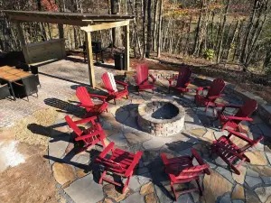 Lakeview Lodge on 16 acres! Sleep up to 36 at the perfect luxury retreat!