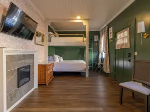 The Rockhound Boutique Hotel