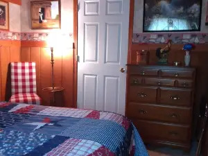 Kennedys Red Barn Inn