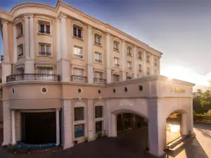 Hotel le Royal Park