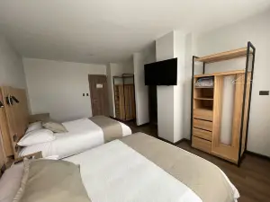 Universitario Hotel