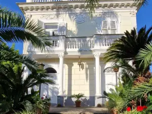 Villa Gabriella - Rooms & Breakfast