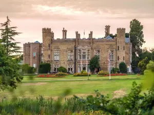 Cave Castle Hotel