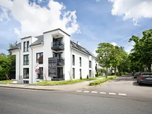 Boardinghouse by M&K