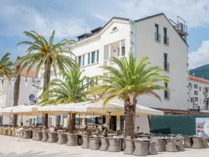 Hotel Astoria