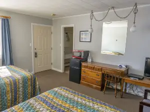 The Brookside Inn
