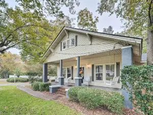 Burgaw House w/ Large Covered Porch & Swing!