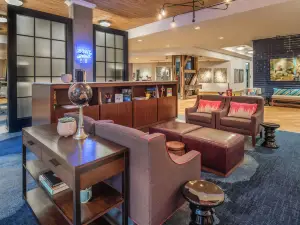 Hampton Inn and Suites by Hilton Portland-Pearl District
