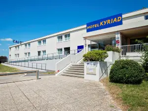 Hôtel Kyriad - AUTOGRILL Darvault A6