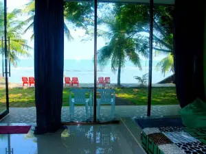 Padmadewi Anyer