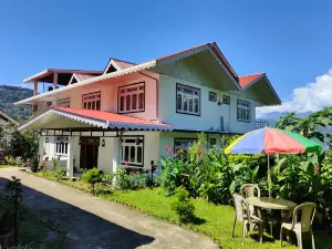 Green Leaf Resort