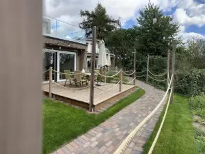 Lieblingsplatz Parey - Ferienhaus am See