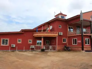 Waterfront Paradise Resort