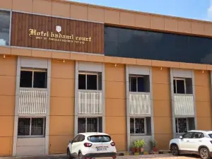 Hotel Badami Court