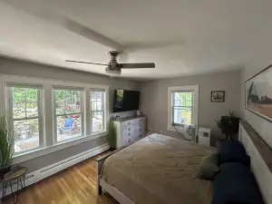 Modern & Spacious Colonial Near Downtown Providence & Brown University - 9 min