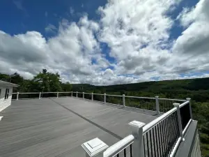 Scenic CountryHouse on 122 acres