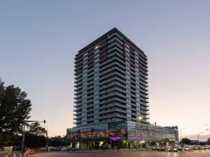 Monaco Grand Apartments by CityBookings