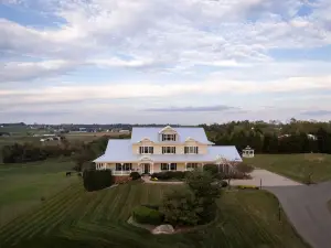 Hillside Villa Ohio