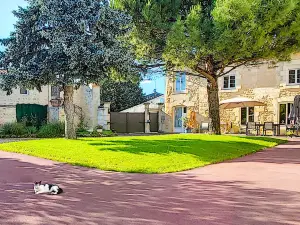 Chambres d'hôtes et Gites "Jardin d'Arcy"