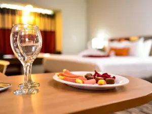 Microtel Inn & Suites by Wyndham Cuauhtemoc Campos Menonitas
