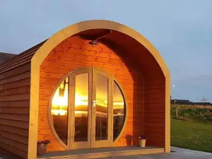 Hebrides Bothy - Glamping