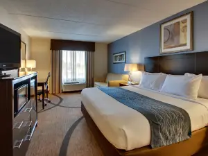 Greenfield Inn & Suites Owensboro, KY Airport