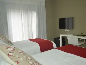 Magno Suites