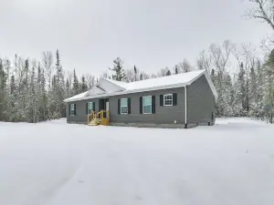 Walk to Beach: Modern Retreat in Presque Isle!