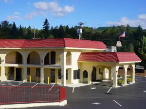 Timberland Inn & Suites