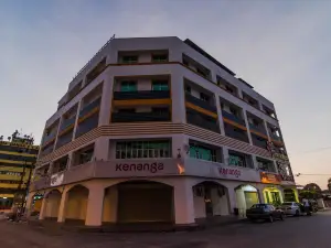 Mornington Hotel Sitiawan